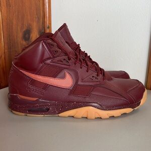 Air Trainer SC WNTR dark team red/dusty peach size 10.5